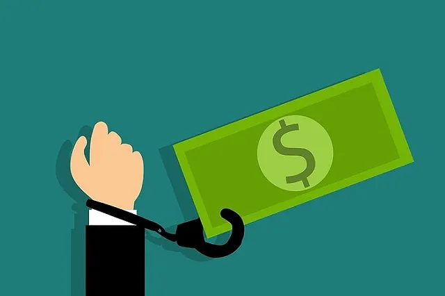 Фальшивомонетчик из Москвы сбыл подделки в Екатеринбург