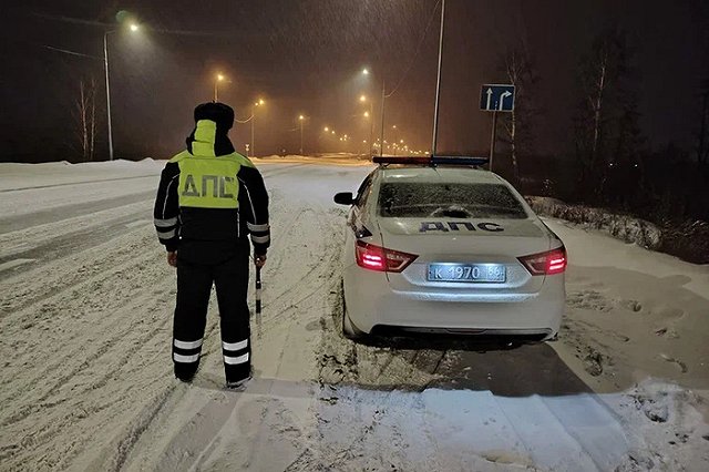«Экипаж» уже не тот. В Екатеринбурге мать заболевшего ребенка уличила полицейских в равнодушии
