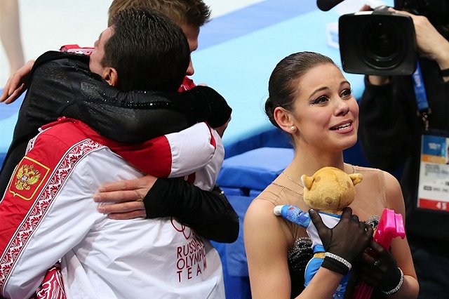 Чемпионы России стали пятыми после короткого танца на ЧМ по фигурному катанию