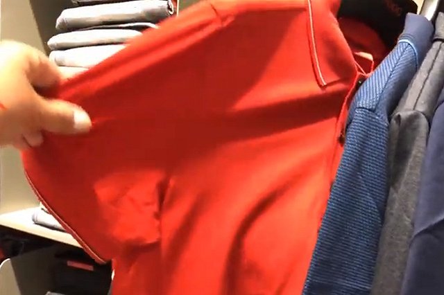 Hugo Boss приостановил продажи в РФ