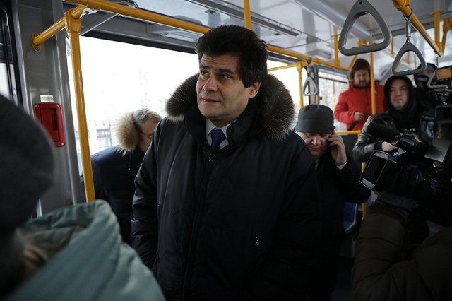 Высокинский разрешил детям без прививок вернуться в школы