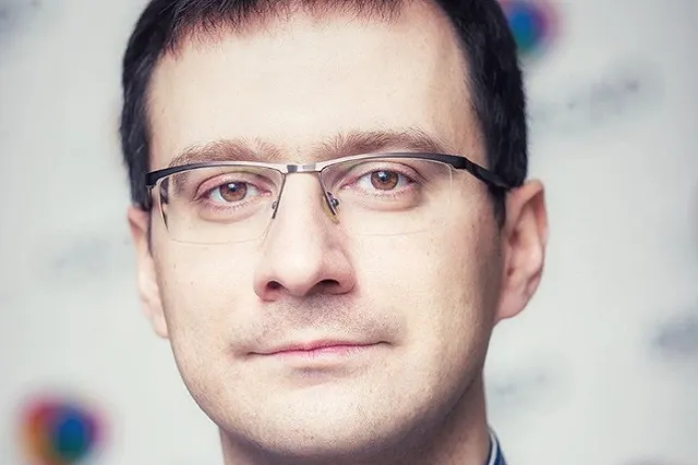 Декан журфака УрФУ Владимир Волкоморов покинул свой пост