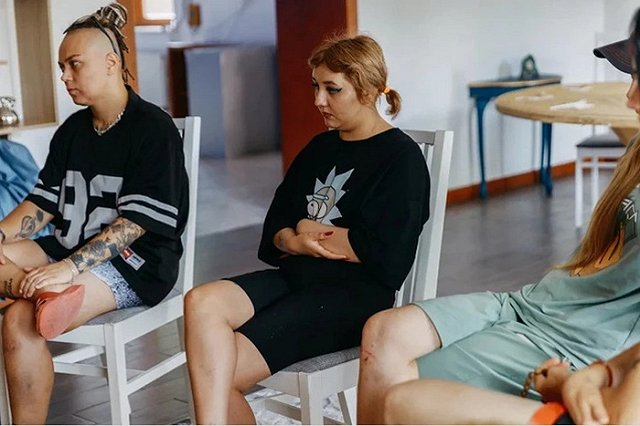 Бывшая эскортница из Екатеринбурга покинула шоу «Пацанки»