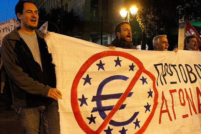 Выход Греции из ЕС избавит ее от российских санкций