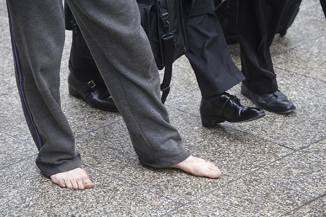 Циники зарабатывают меньше, чем доверчивые люди