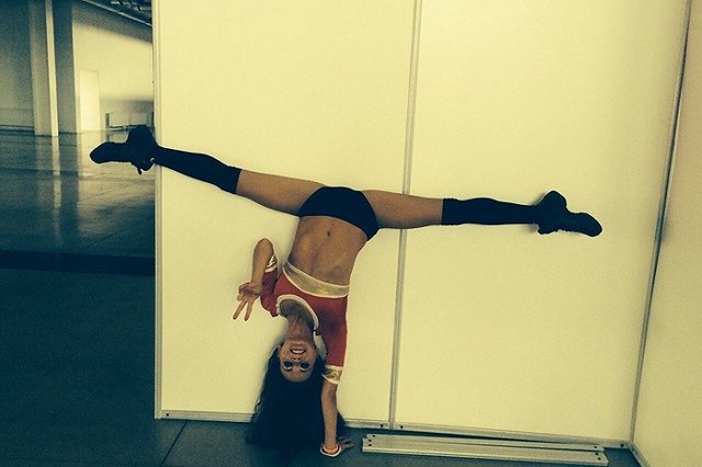 ХК «Автомобилист» опубликовал фото с женского кастинга в свою группу поддержки