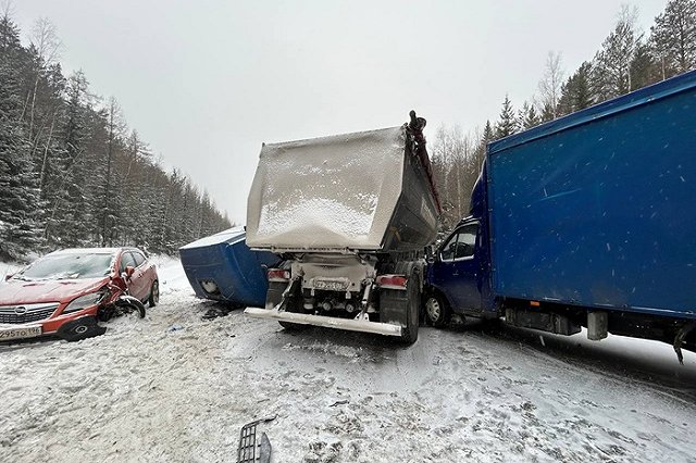 Три человека пострадали в ДТП с «Тонаром» на Серовском тракте