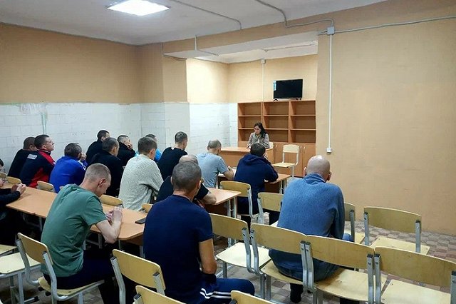 Осужденные исправцентра при верхнетуринской ИК-13 покупают на свою зарплату дома и квартиры
