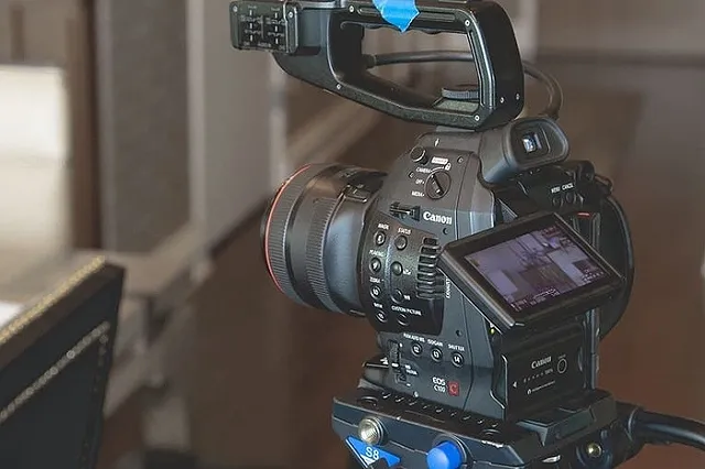 В Екатеринбург приедет Владимир Машков, чтобы найти актёров