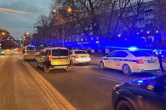 Стало известно, кто погиб под колесами авто на улице Советской в Екатеринбурге