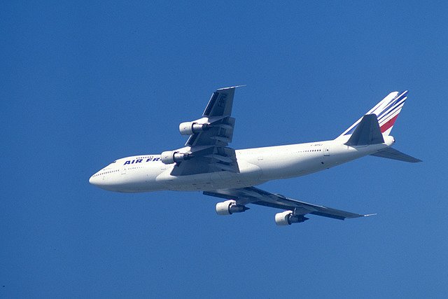 Застрявшие в Екатеринбурге пассажиры Air France вылетели в Париж