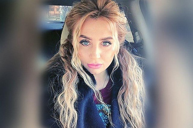 В Астрахани уволили чиновницу, раскритиковавшую пост о лечении умирающей девушки