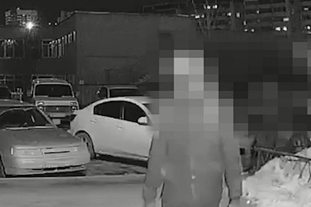 Молодые екатеринбуржцы разнесли две многоэтажки на Ботанике