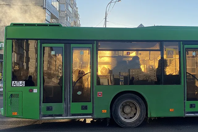 В Екатеринбурге ещё пять автобусов поменяют свои маршруты
