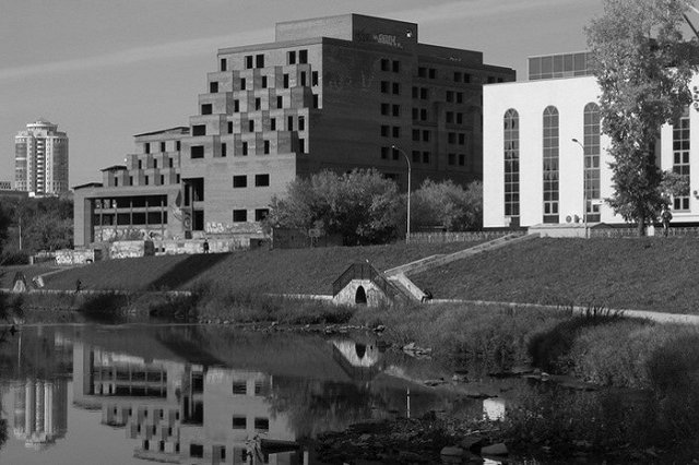 Мэр Орлов сообщил, что появится на месте разрушенной гостиницы «Дели»