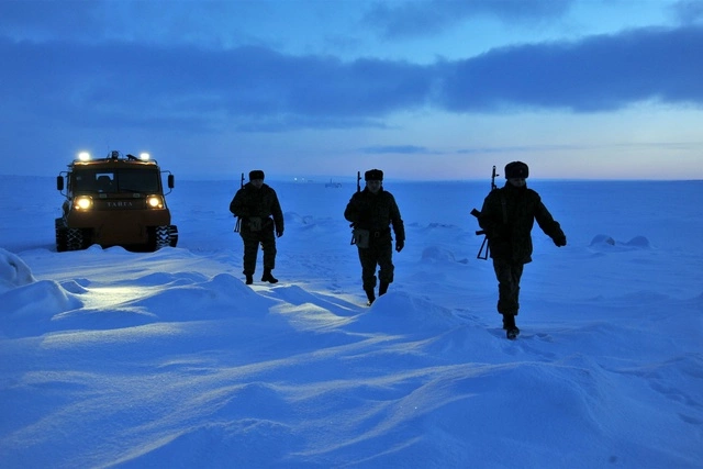 Россия приступила к созданию постоянной военной базы в Арктике