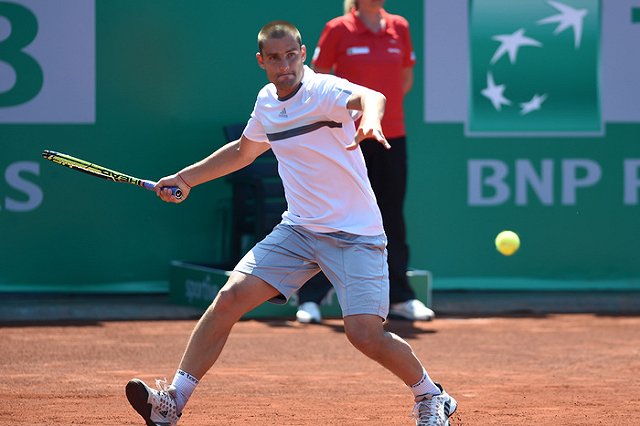 Михаил Южный разбил голову ракеткой в матче «Ролан Гаррос»