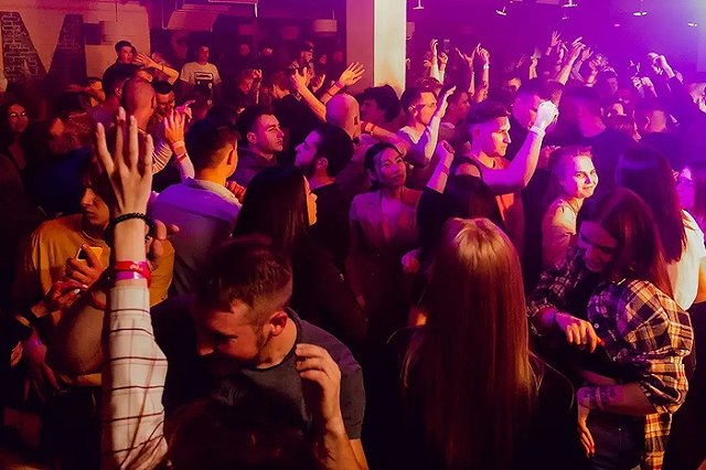 Бару на месте «Дома печати», у которого постоянно происходят массовые драки, грозит закрытие