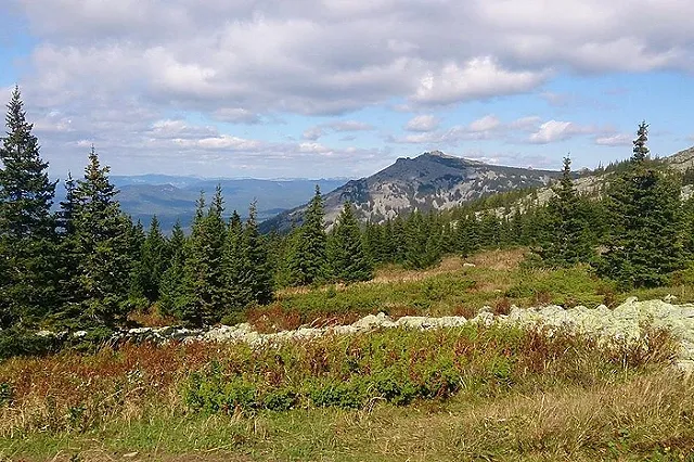 Закончены поиски бесследно пропавшей в Уральских горах туристки