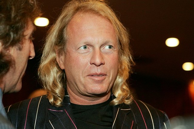 Умер Крис Кельми