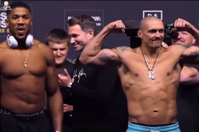 Зеленский поздравил Усика словами «Украина возвращает свое»