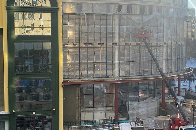 Продавцы и покупатели ТРЦ в Екатеринбурге пожаловались на холод в здании