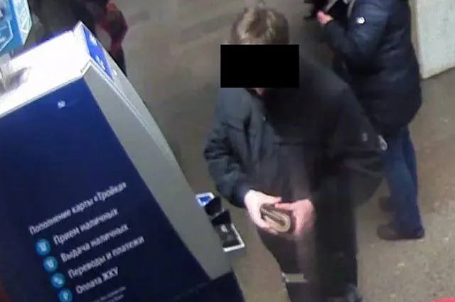 Свердловские полицейские задержали в Москве подозреваемого в хищении денег у работницы РЖД