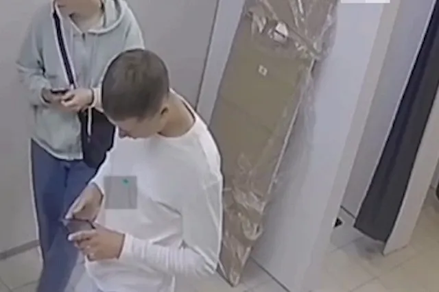 Молодой свердловчанин украл товар из пункта выдачи Ozon