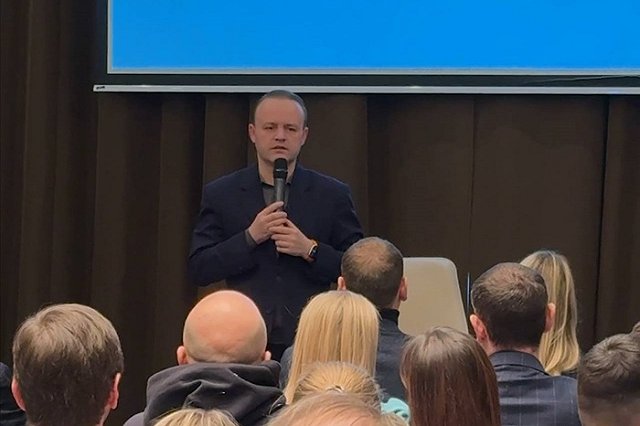 В Госдуме потребовали снять с президентских выборов кандидата от «Новых людей» Владислава Даванкова