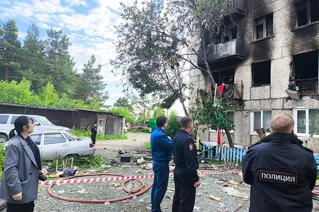 Есть погибшие: в свердловском городе взорвался газовый баллон в многоэтажном доме
