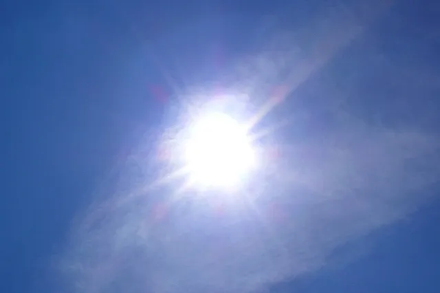 «Ашан» приостановил продажи шарообразных бутылок воды «Святой источник»