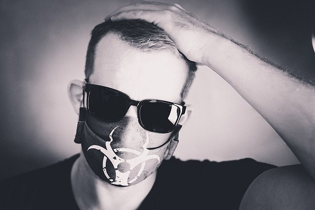 «Принятые меры позволяют избежать локдауна»: в Москве продлили ограничения до 15 января 2021 года