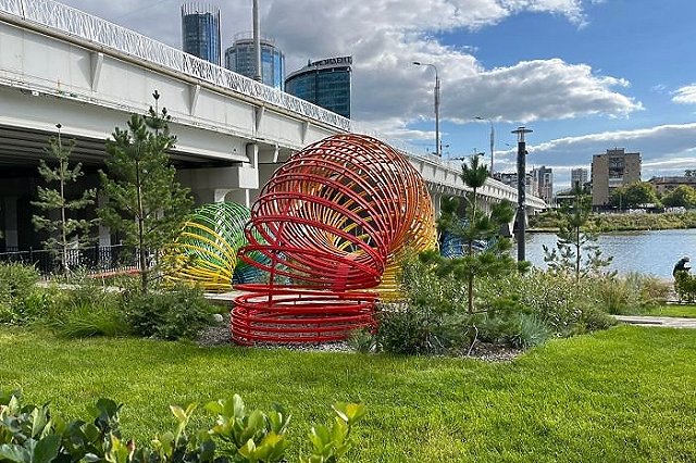 Макаровский мост оборудуют системой безопасности за 50 миллионов