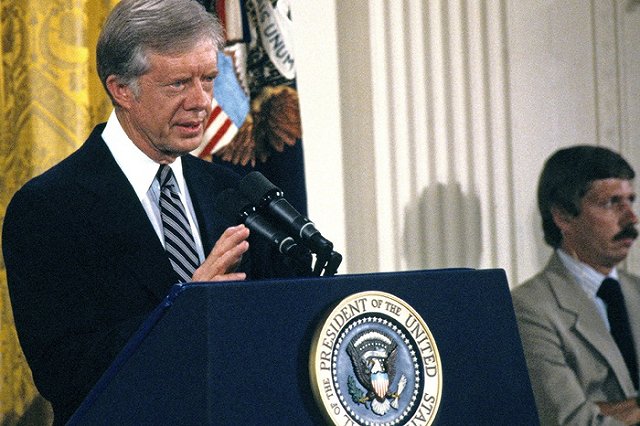 Джимми Картер сообщил России координаты позиций боевиков ИГ в Сирии