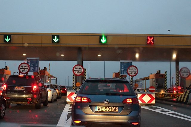 Проезд по ЕКАД в будущем может стать платным