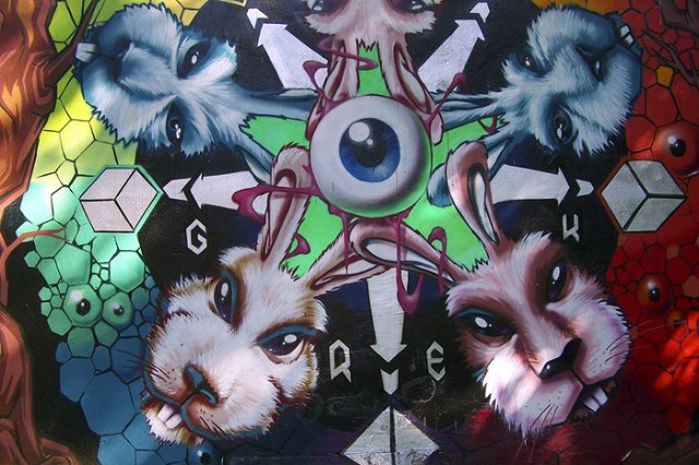 Художница-абстракционистка содержала наркопритон в Кемерово