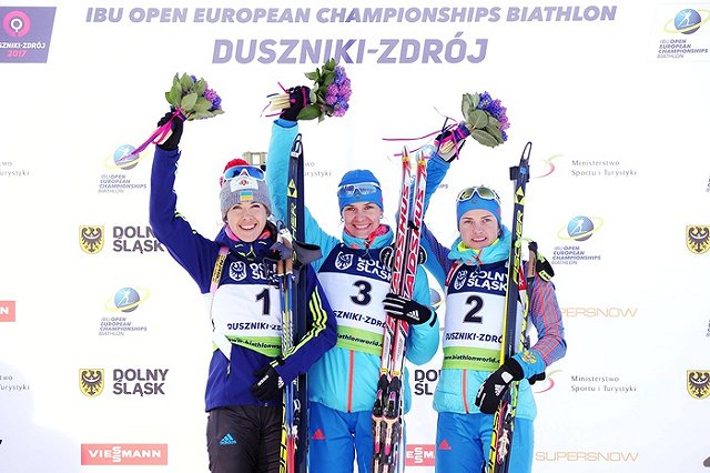 Украинская биатлонистка объяснила уход с подиума во время гимна России