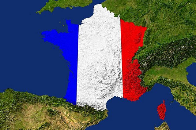 Франция обвинила Россию в фальсификации заявлений о химатаке в Сирии