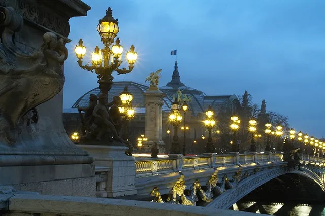 В Париже могут запретить сдавать квартиры через Airbnb