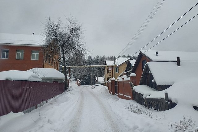 «Спешить не стоит». Росреестр уточнил нюансы покупки заброшенных дач