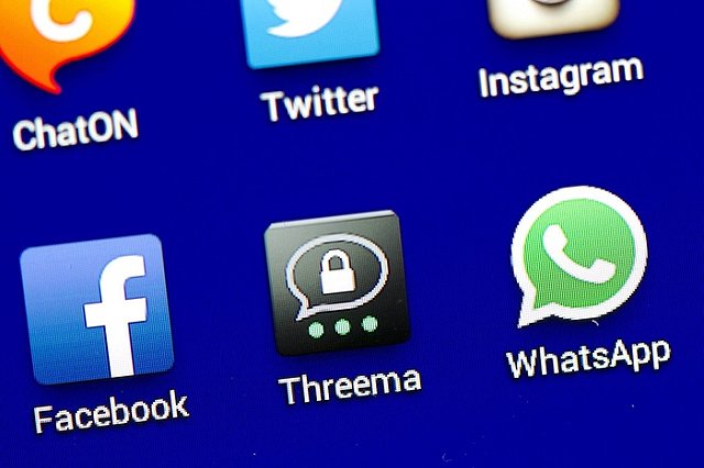 Чиновникам запретят несертифицированные мессенджеры