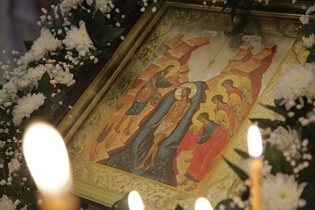 Православные отмечают Крещение Господне