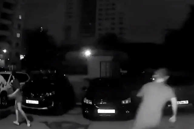 На Ботанике и Автовокзале подростки устроили погром в подъездах, чтобы снять TikTok