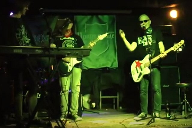 Трагически погиб лидер первой панк-группы Екатеринбурга