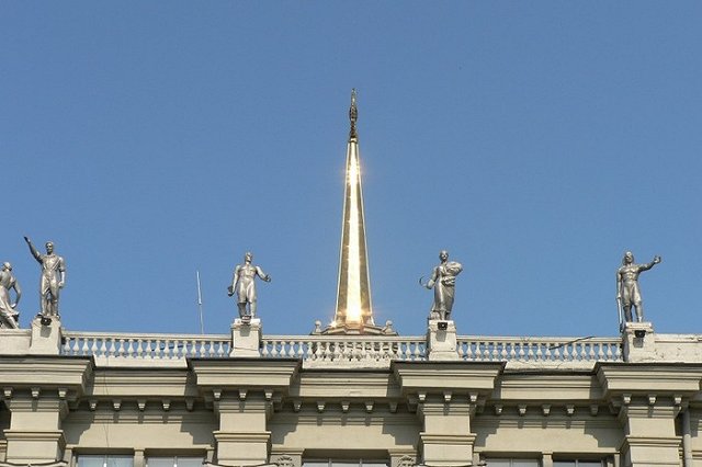 В Екатеринбурге специалисты горячей линии по теплу приняли более 60 звонков