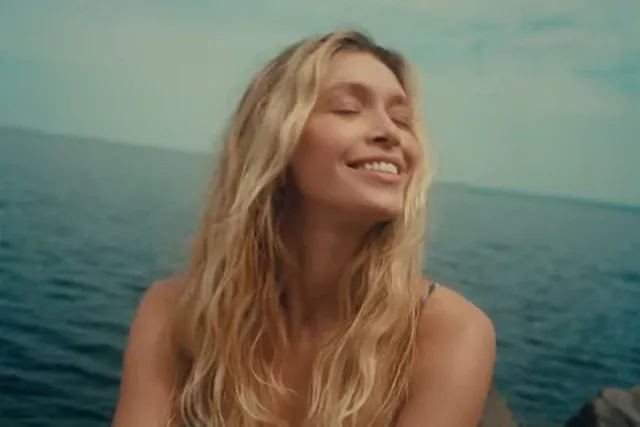 Вера Брежнева сообщила о разводе с Меладзе