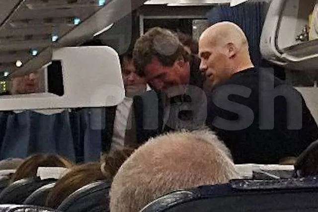 Такер Карлсон улетел из России