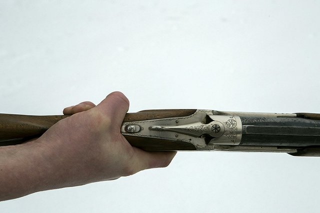 Свердловский полицейский выстрелил себе в ягодицы