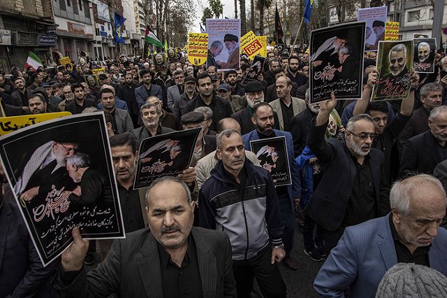 «Так начинаются войны»: иностранные СМИ — о гибели Сулеймани