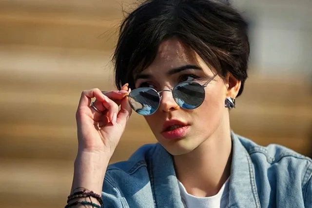 «Пытаюсь справиться с переизбытком чувств»: «Мисс Екатеринбург» родила дочь